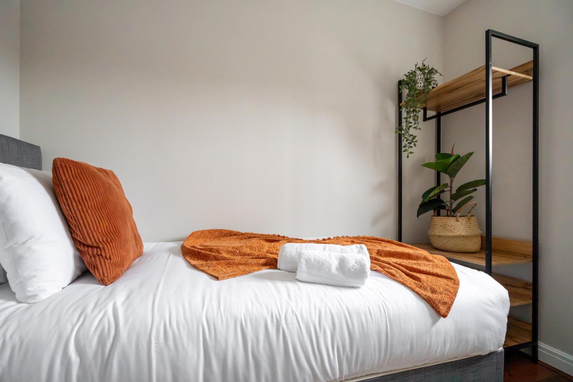 Cozy Waterfront - Free Parking & Wi-fi Preston (Lancashire)